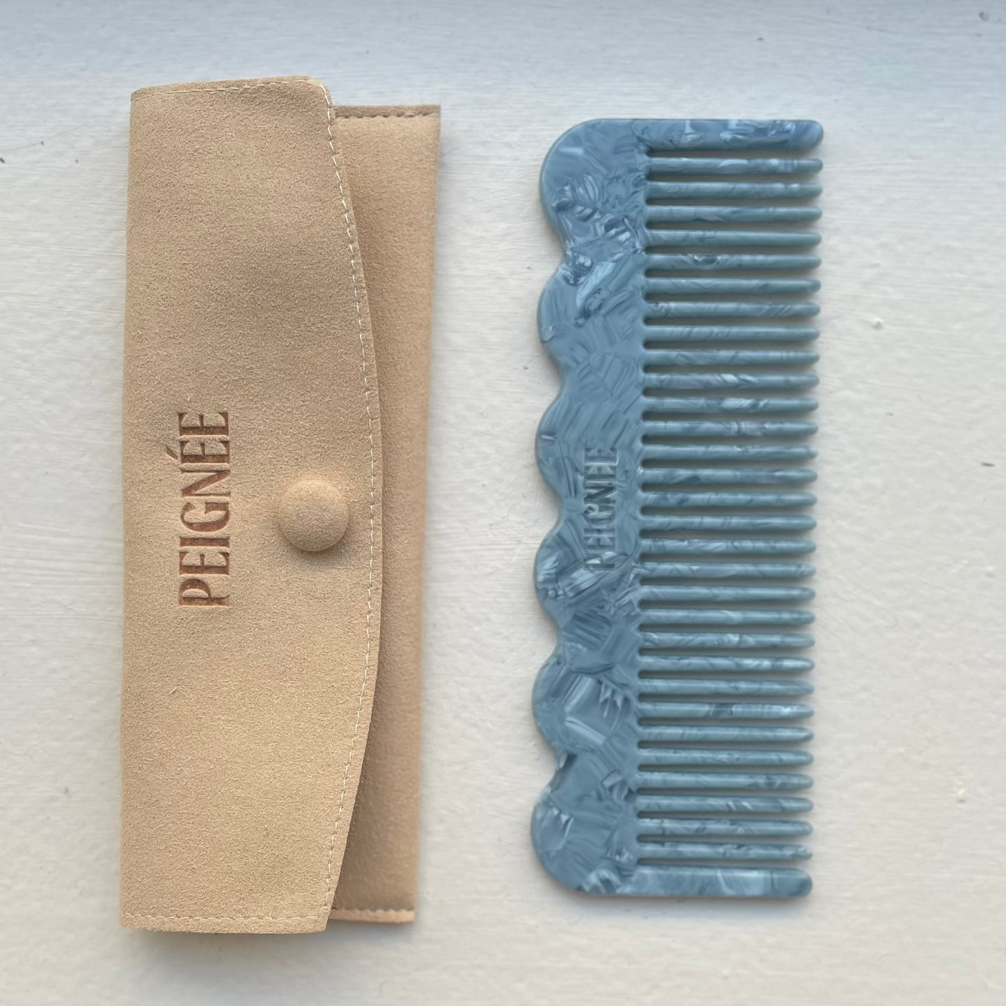 Peignee Classic Comb Blue